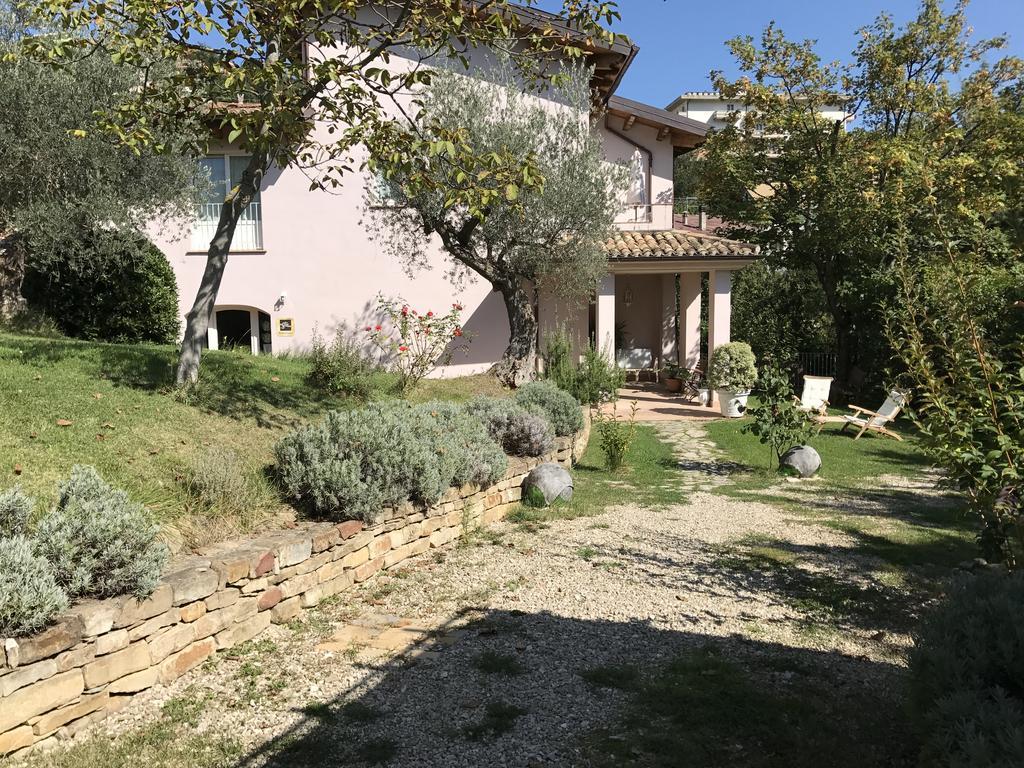 Altrocanto Farindola Exterior photo